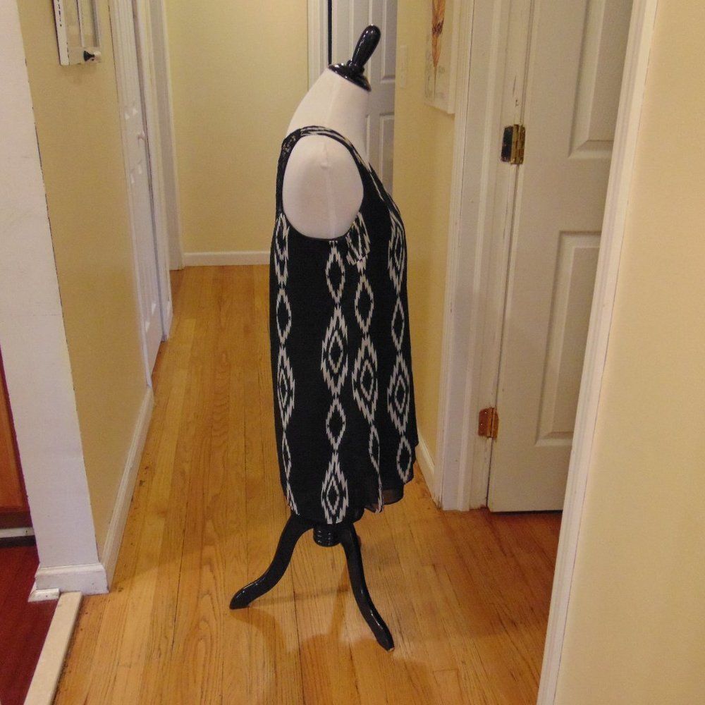 *486 I.N. Aztec Print Mini Dress - Picture 2 of 8